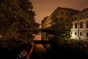 saltaire by night (16).jpg